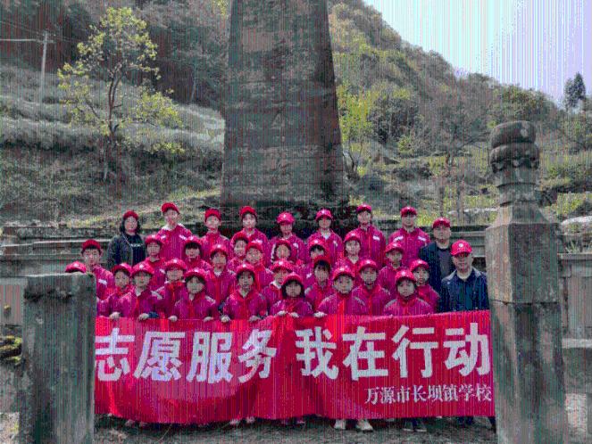 坏了谁出钱？保养谁来管？加装电梯的管理难，这里破局