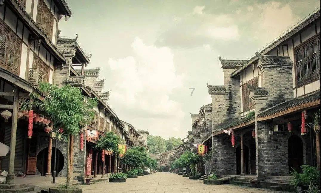 滑膜炎患者自选20款膏药！只有3款真正有效！揭秘国货崛起之路！